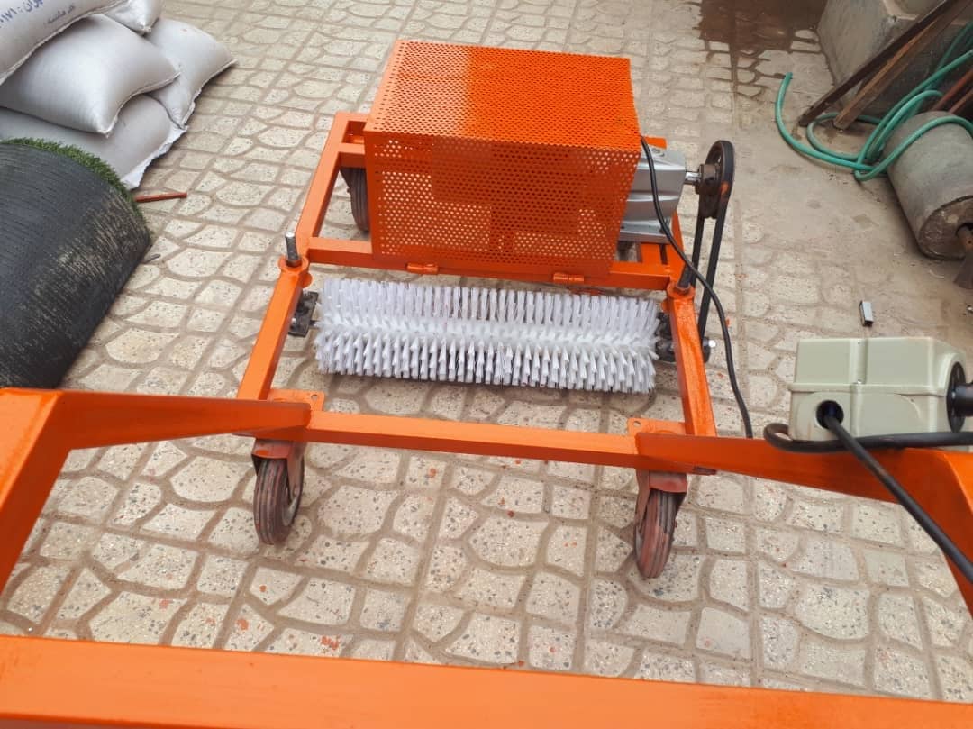 موتور فرچه چمن مصنوعی نارنجی