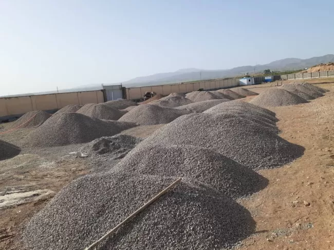 شن ریزی زیرسازی زمین چمن مصنوعی فوتبال آبگرم قزوین