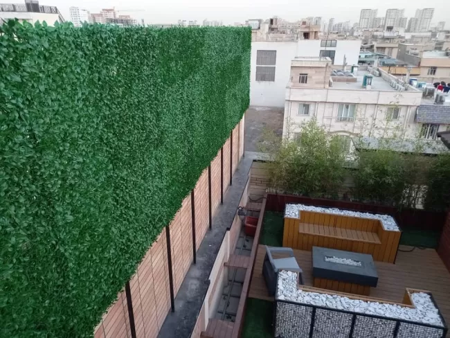 دیوار سبز بدر بام سبز